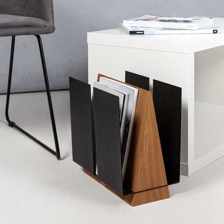 Magazine stand for lobby