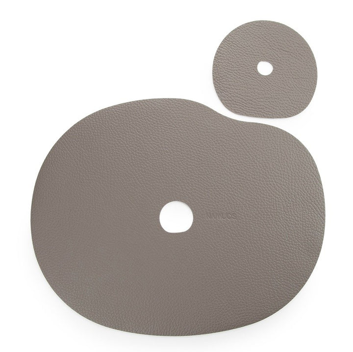 Beige table mat and coaster