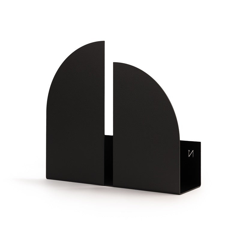 Black metal wall shelf | BAUHAUS