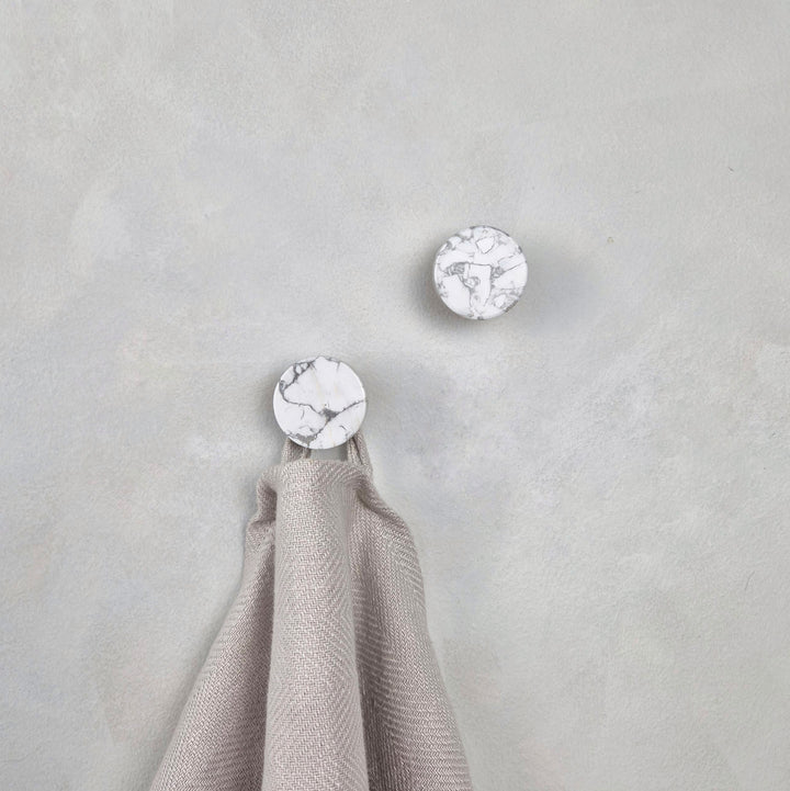 Round marble wall hook with towel