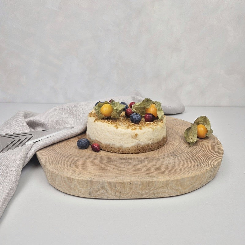 Wooden cake stand