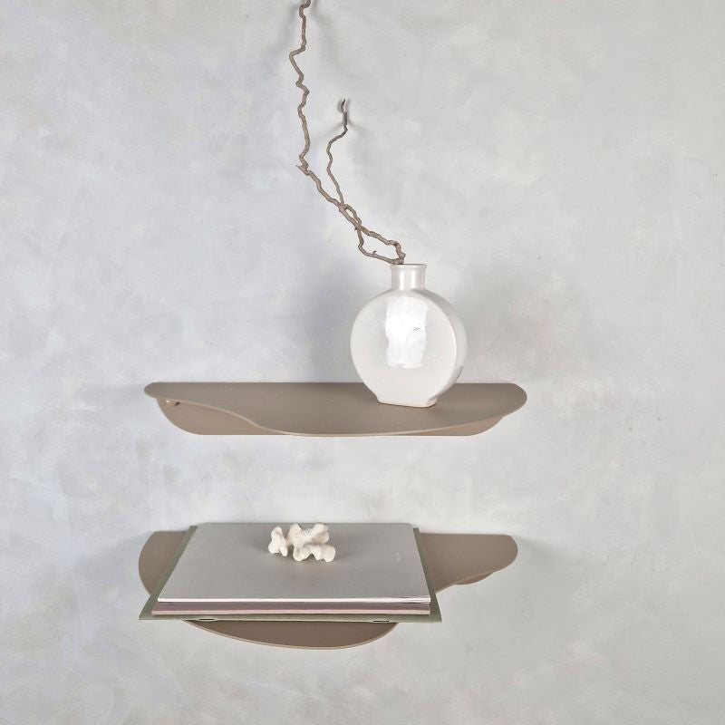 Small wavy wall shelves
